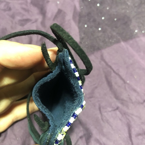 Handcrafted leather Black Beaded Pouch with pentagram - Picture 7 of 8